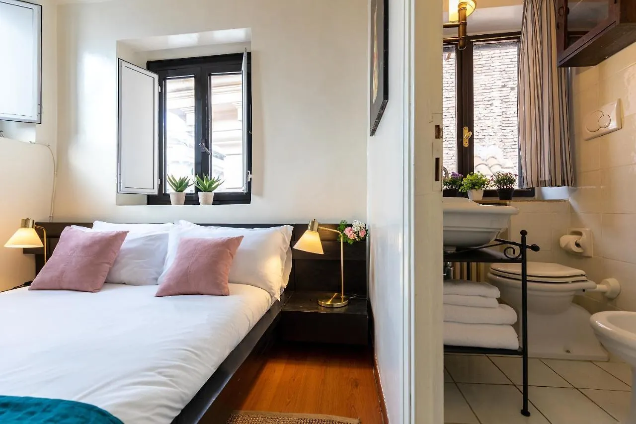 Apartment Rome As You Feel - Cozy Penthouse In Navona Italy